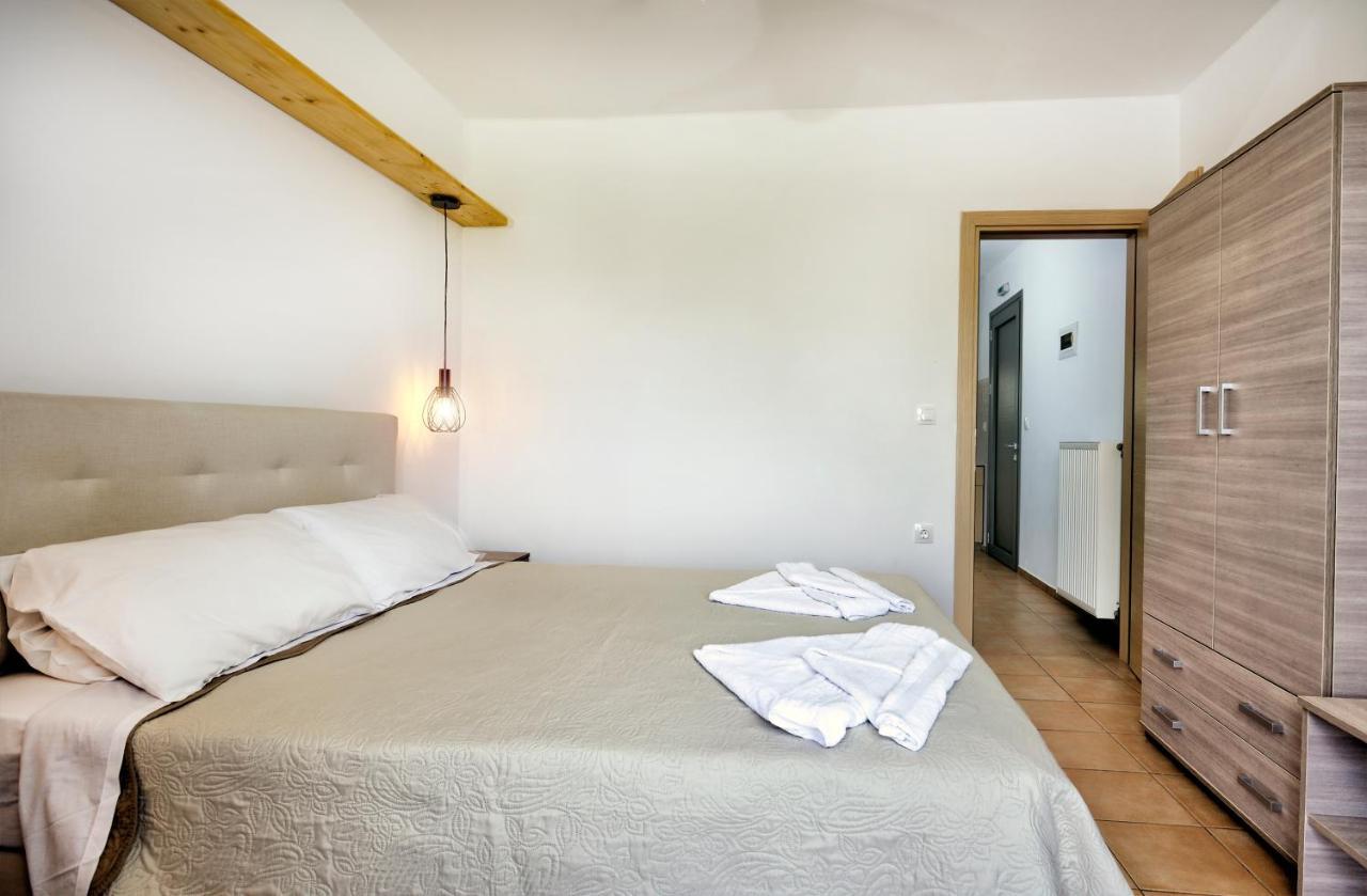 Achilli Apartments Skyros Exterior photo