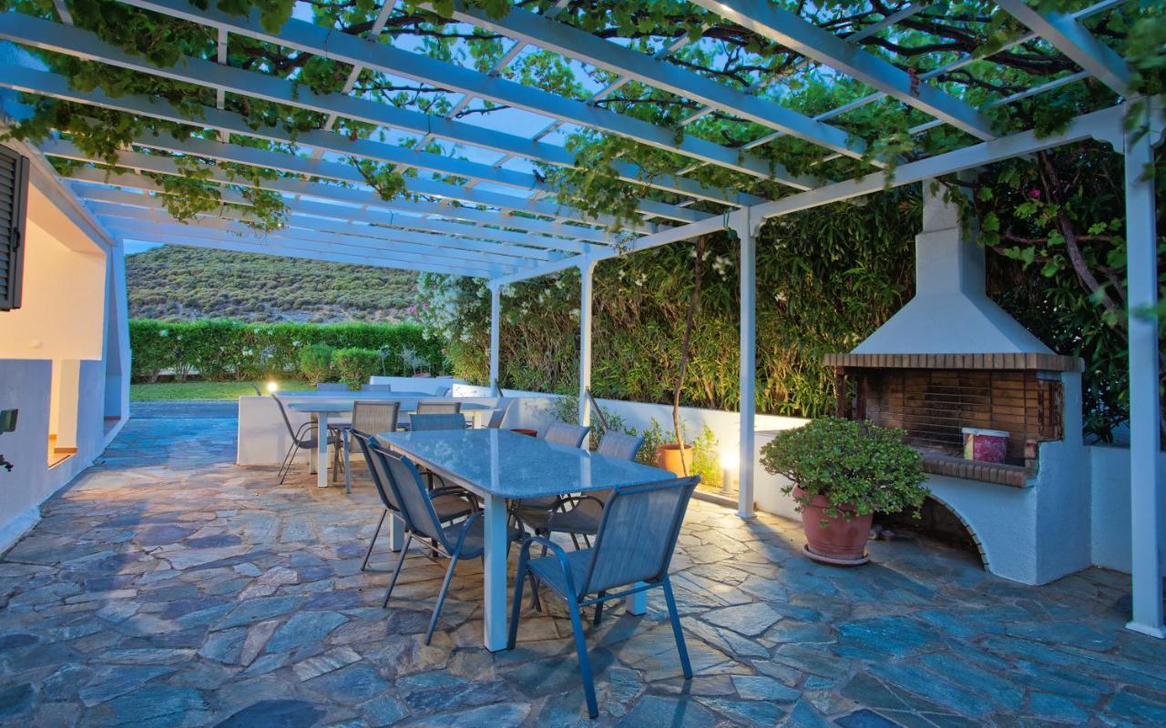 Achilli Apartments Skyros Exterior photo